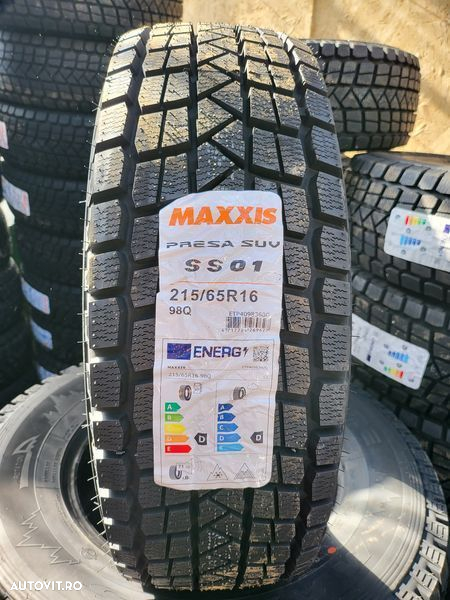215/65/16 Maxxis 4piese - 2