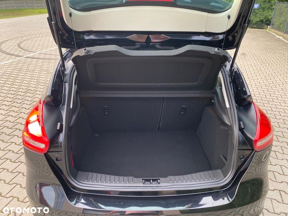 Ford Focus 1.0 EcoBoost Titanium - 20