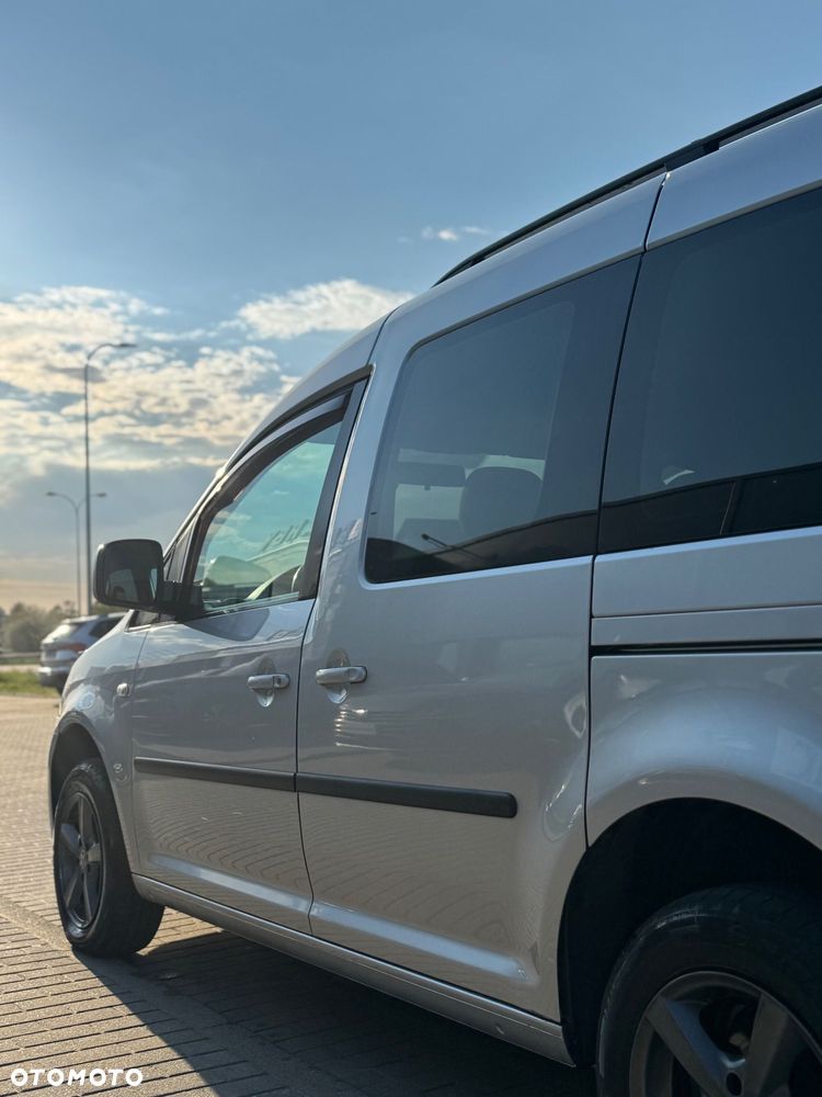 Volkswagen Caddy Comfortline - 5