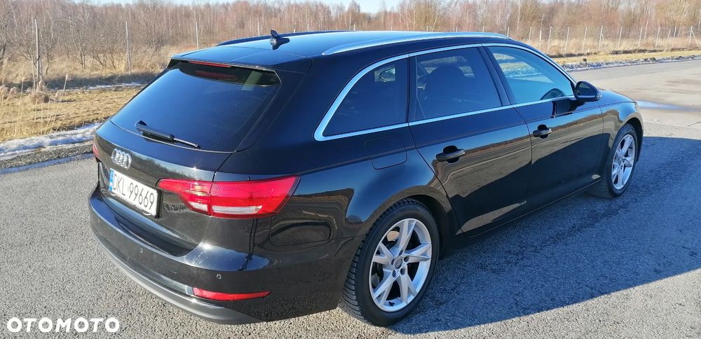 Audi A4 Avant 2.0 TDI Design S tronic - 4