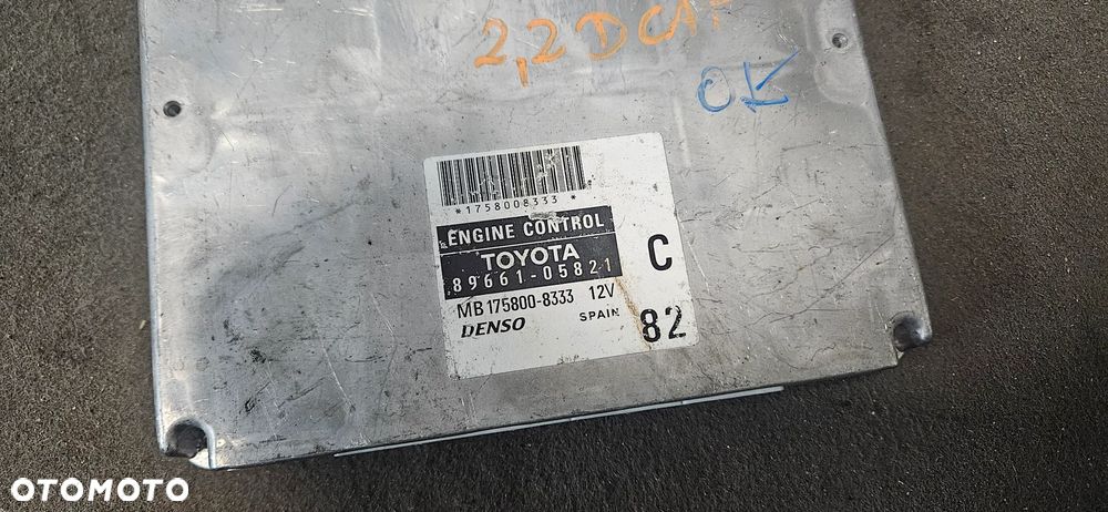 Komputer sterownik silnika Toyota Avensis T25 2,2 D-CAT 89661-05821 175800-8333 - 2