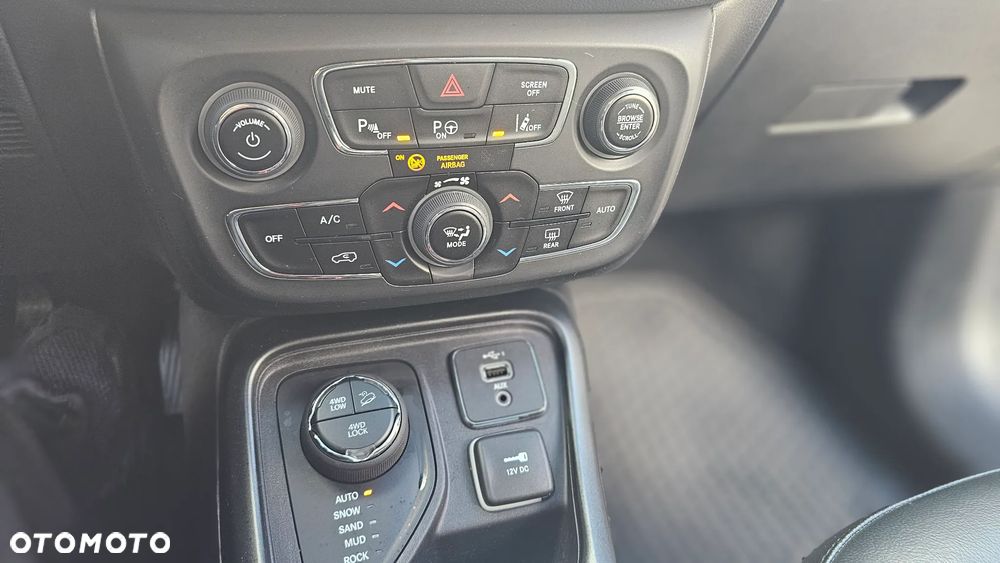 Jeep Compass 2.0 MJD Trailhawk 4WD S&S - 20