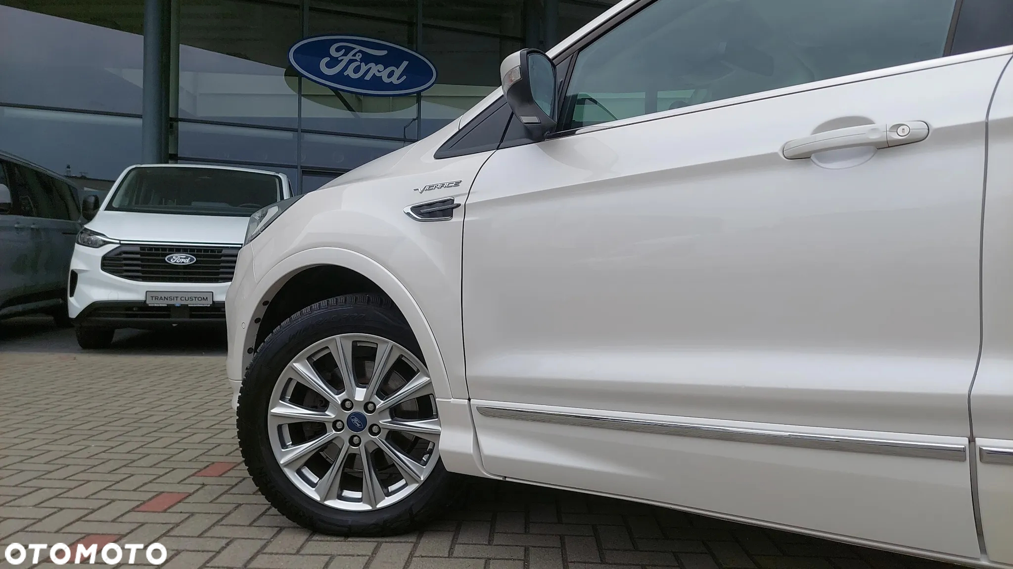 Ford Kuga Vignale 1.5 EcoBoost AWD ASS - 11