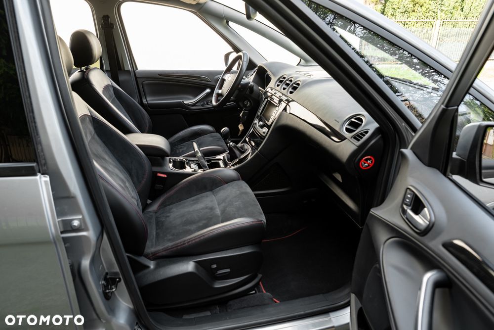 Ford S-Max 2.5 Titanium - 8