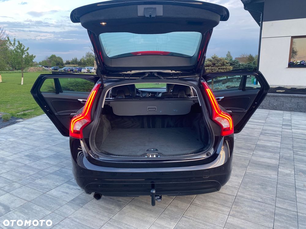 Volvo V60 D3 Drive-E Summum - 7