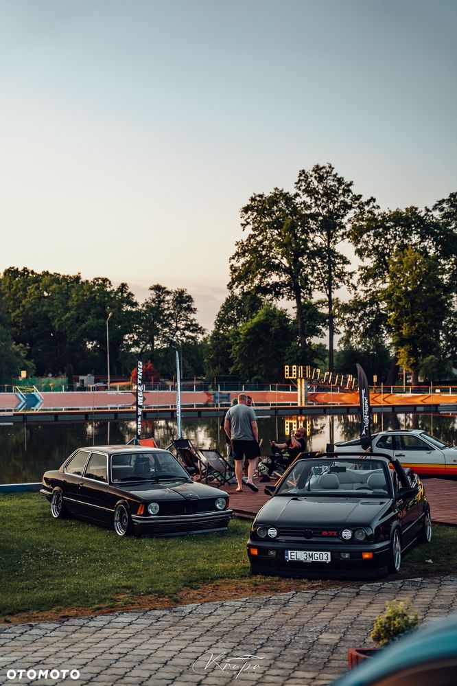 Volkswagen Golf - 27