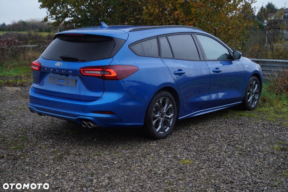 Ford Focus 1.0 EcoBoost mHEV ST-Line X - 4