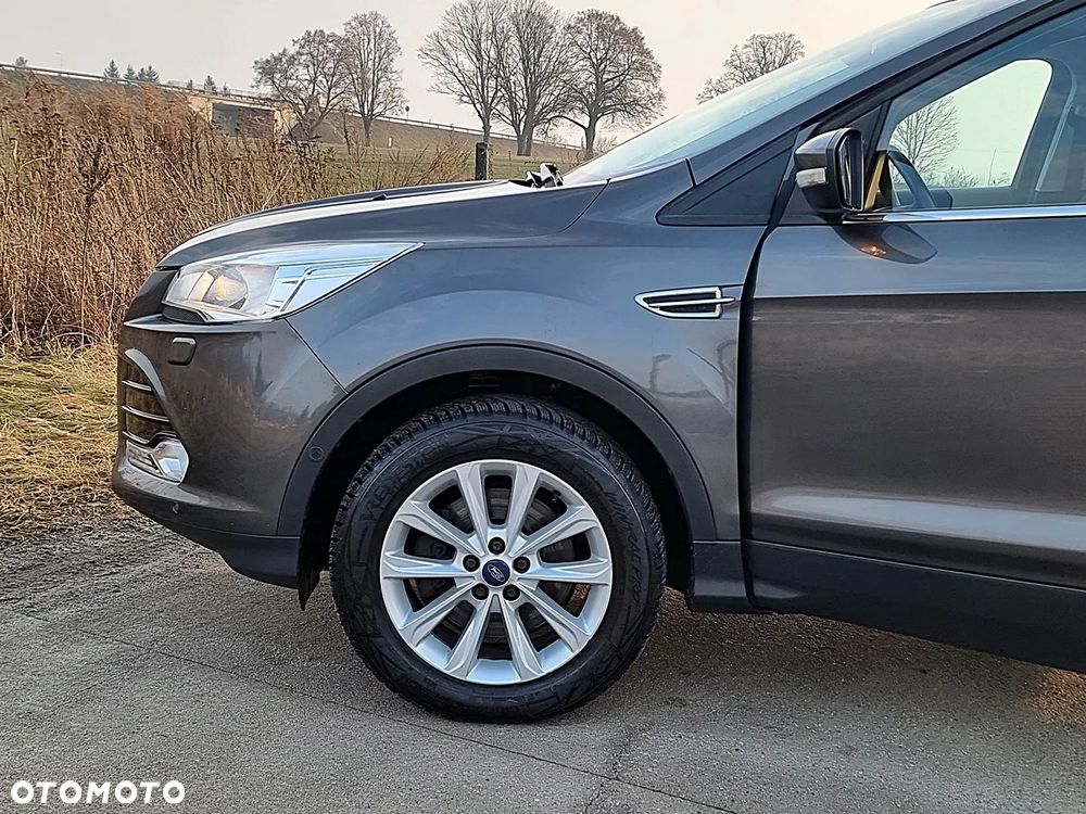 Ford Kuga - 17