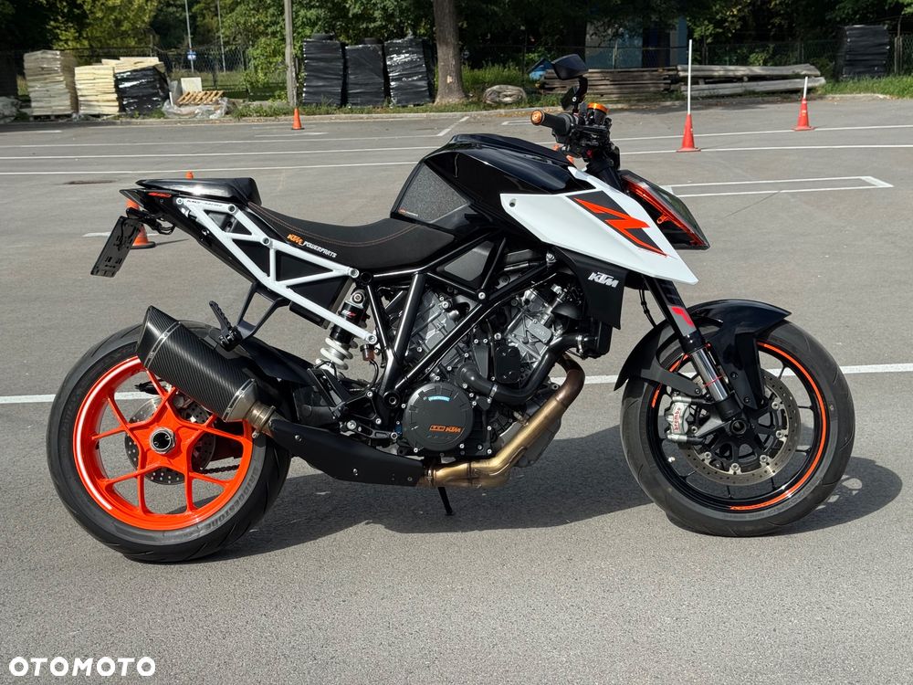 KTM Super Duke - 4