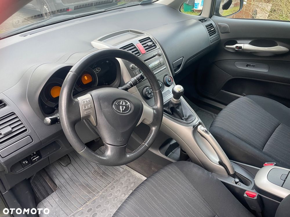 Toyota Auris 1.6 VVT-i Luna - 7