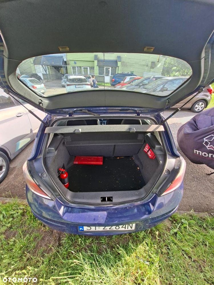 Opel Astra - 13