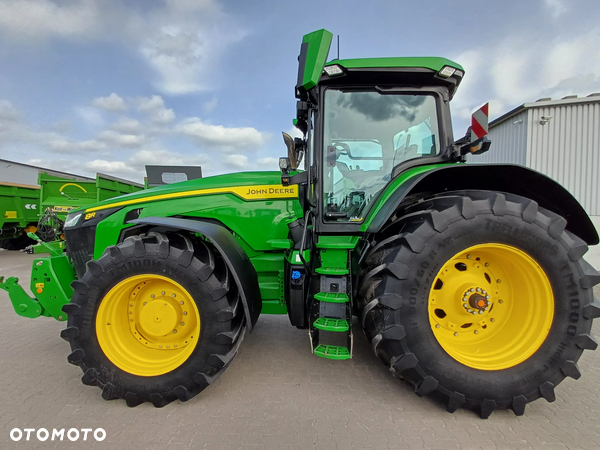 John Deere 8R310