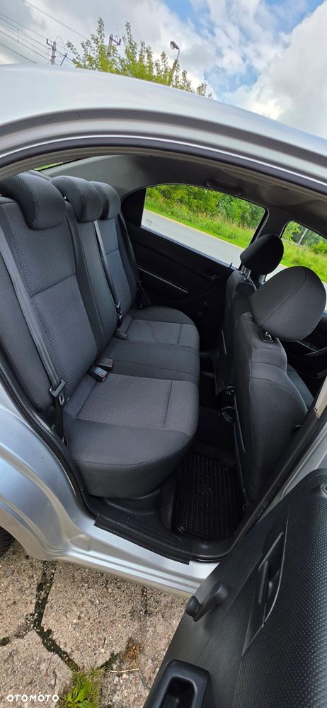 Chevrolet Aveo 1.2 16V LS - 20