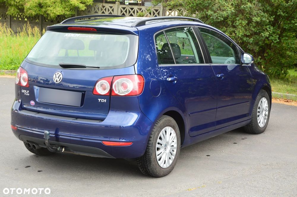 Volkswagen Golf Plus 2.0 TDI Comfortline - 15