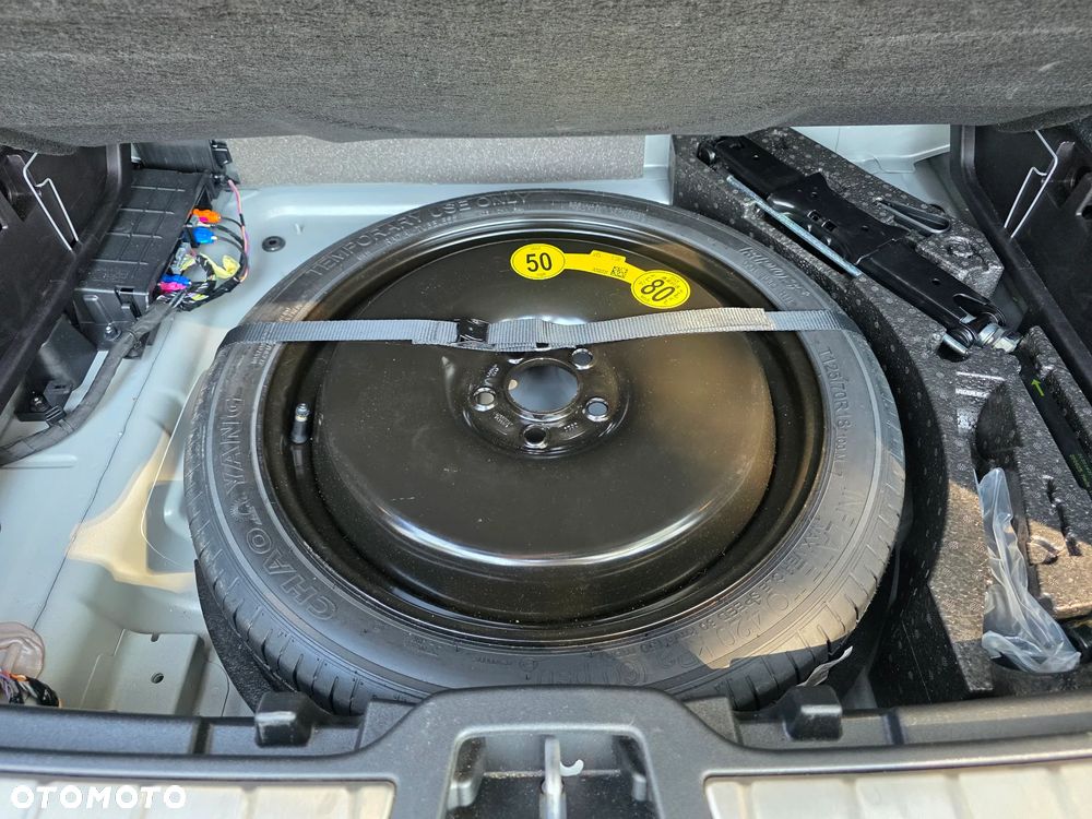 Volvo XC 40 T5 AWD R-Design - 33