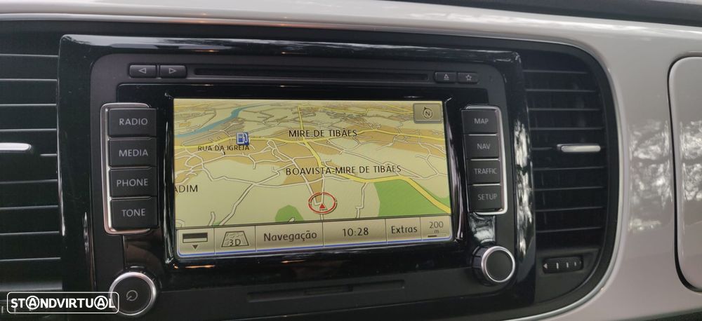 VW New Beetle 2.0 TSI Sport DSG - 35