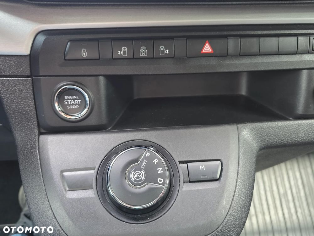 Toyota Proace Verso 2.0 D4-D Long VIP - 21