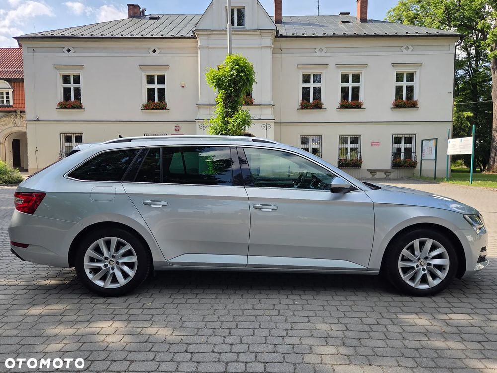 Skoda Superb 2.0 TDI SCR Ambition DSG - 15