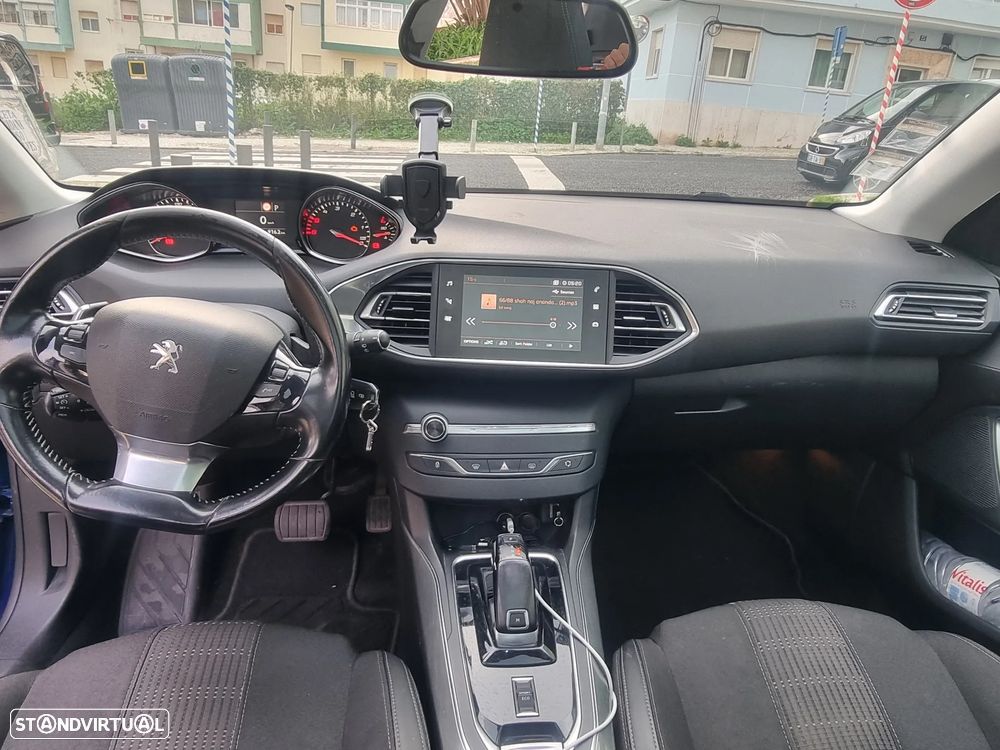 Peugeot 308 BlueHDi FAP 130 EAT6 Stop & Start Active - 5