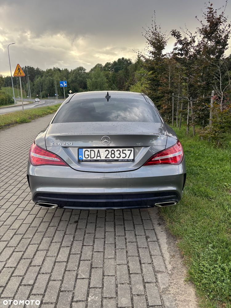 Mercedes-Benz CLA 200 7G-DCT AMG Line - 5