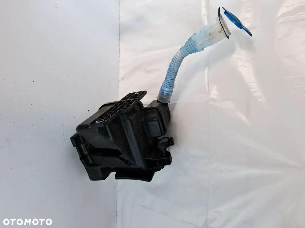 Zbiornik Zbiorniczek Spryskiwaczy VW Volkswagen Polo 6R Skoda Rapid Fabia 6R0955453D - 1