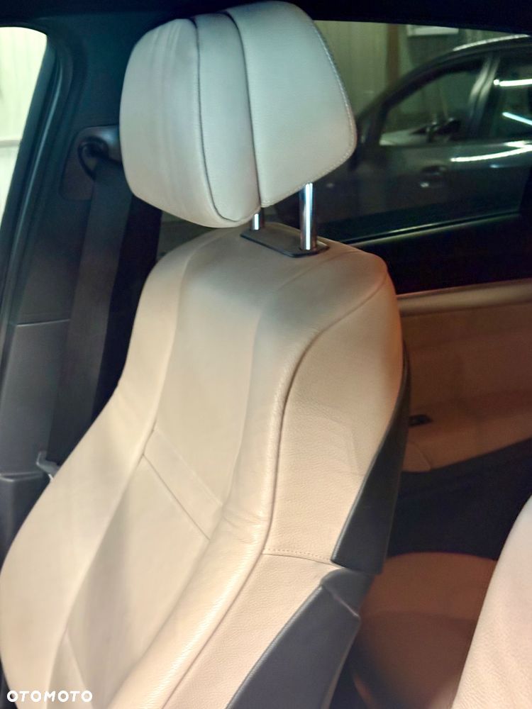 BMW X6 - 13