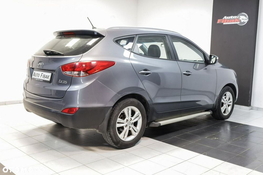 Hyundai ix35 - 11