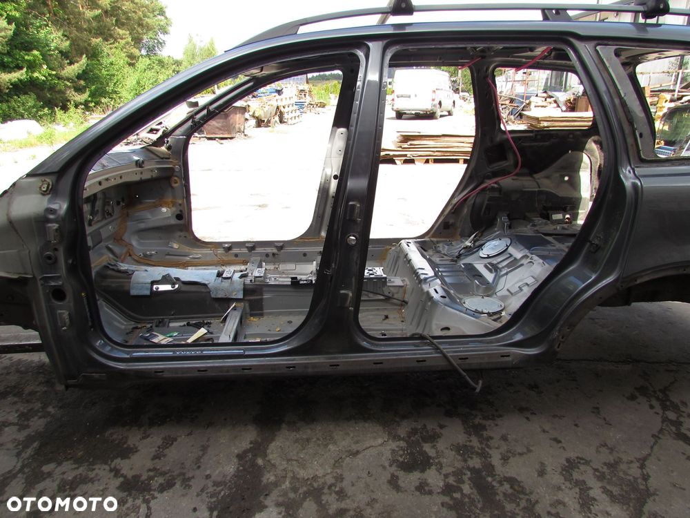 VOLVO XC90 02-14 CWIARTKA SLUPEK PROG LEWY 455 - 7