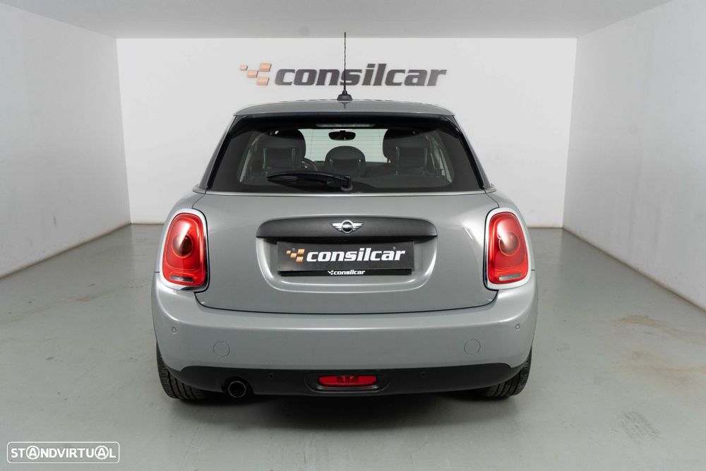 MINI 5 Portas One D - 6