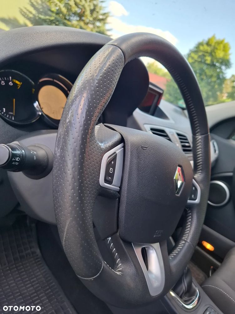 Renault Megane TCe 130 Paris - 18