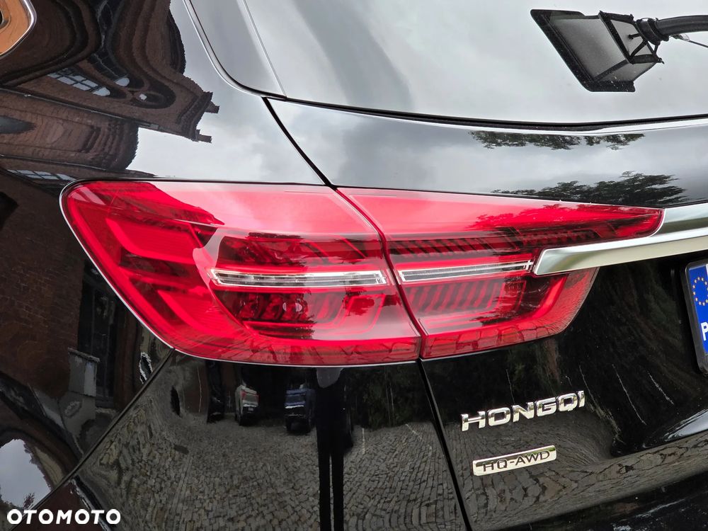 Hongqi HS5 - 11