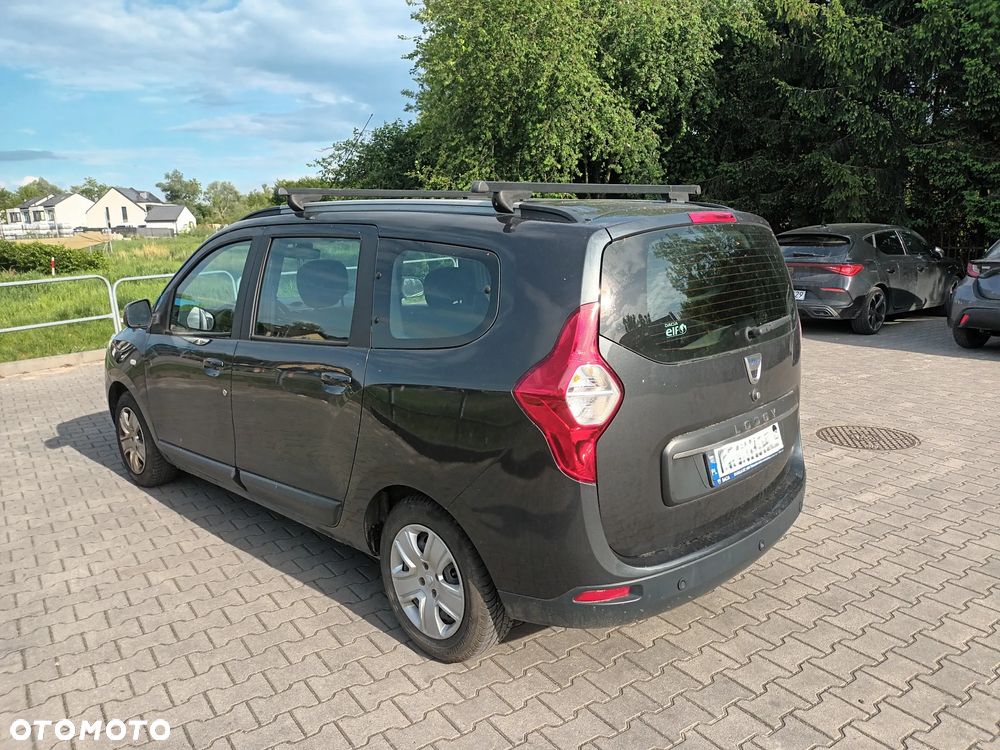 Dacia Lodgy 1.6 SCe Laureate S&S - 3