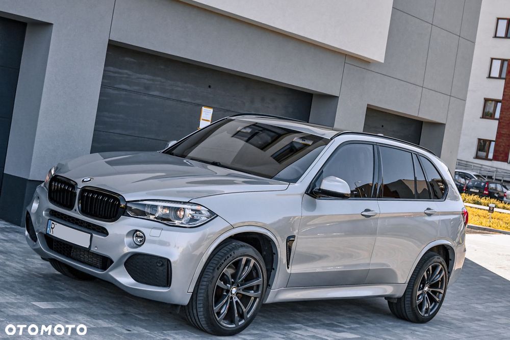 BMW X5 xDrive30d Sport-Aut - 7