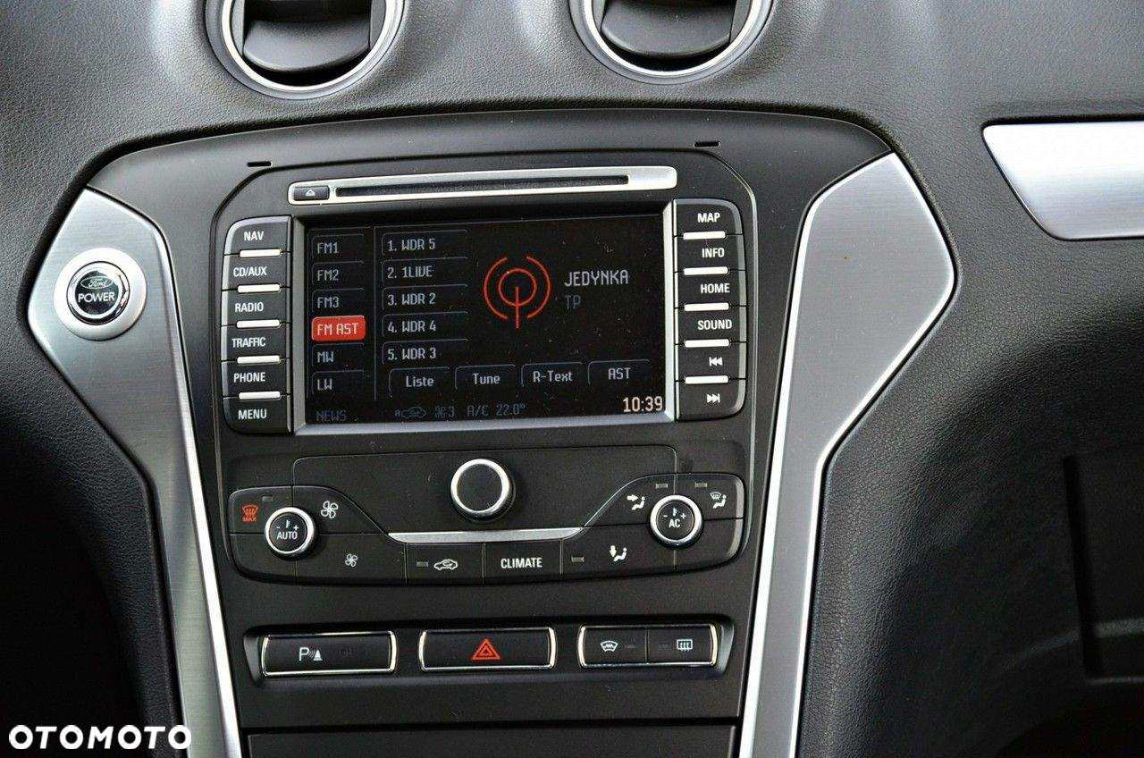 Ford Mondeo - 22