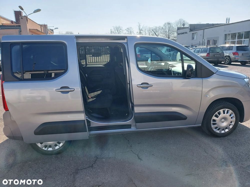 Opel Combo XL (bryg.) - 23