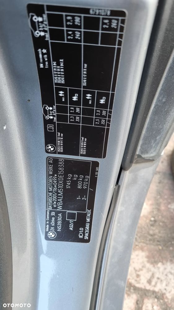 BMW Z4 sDrive30i - 26