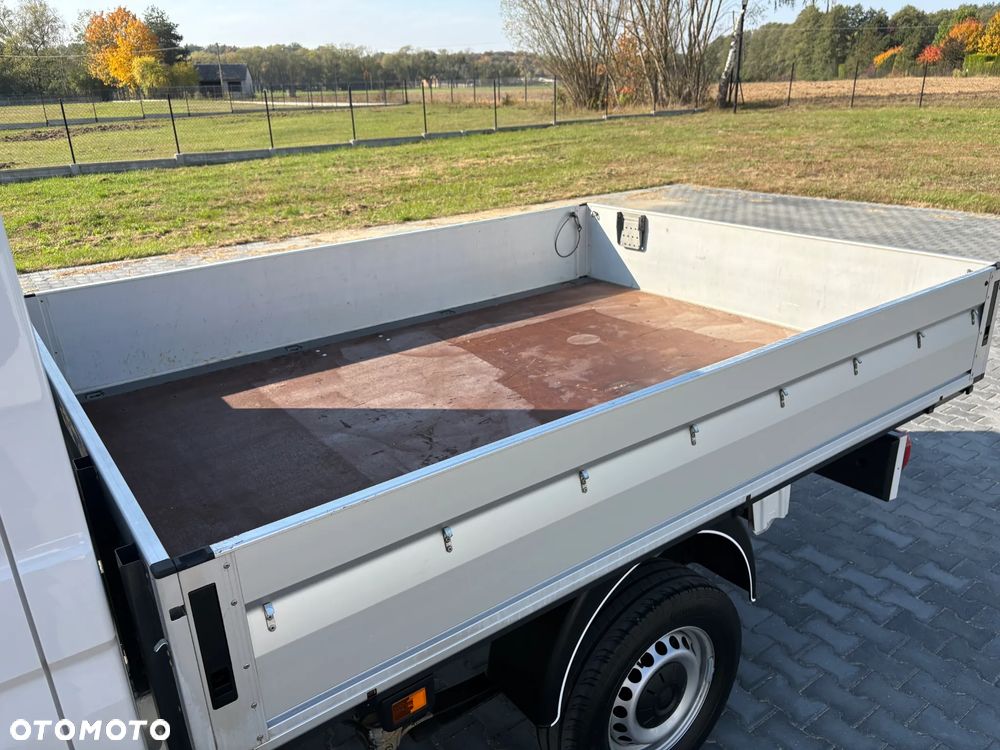 Volkswagen CRAFTER DOKA - 18