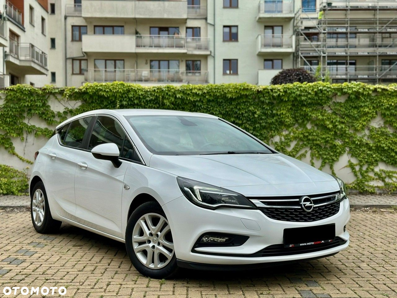 Opel Astra 1.4 Turbo Business - 4
