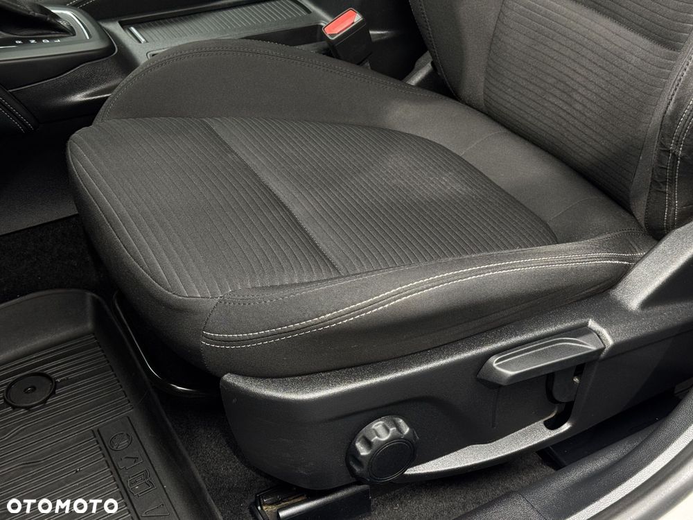 Ford Focus 1.0 EcoBoost mHEV Titanium X - 13