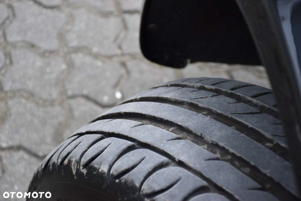 Volkswagen Multivan - 27