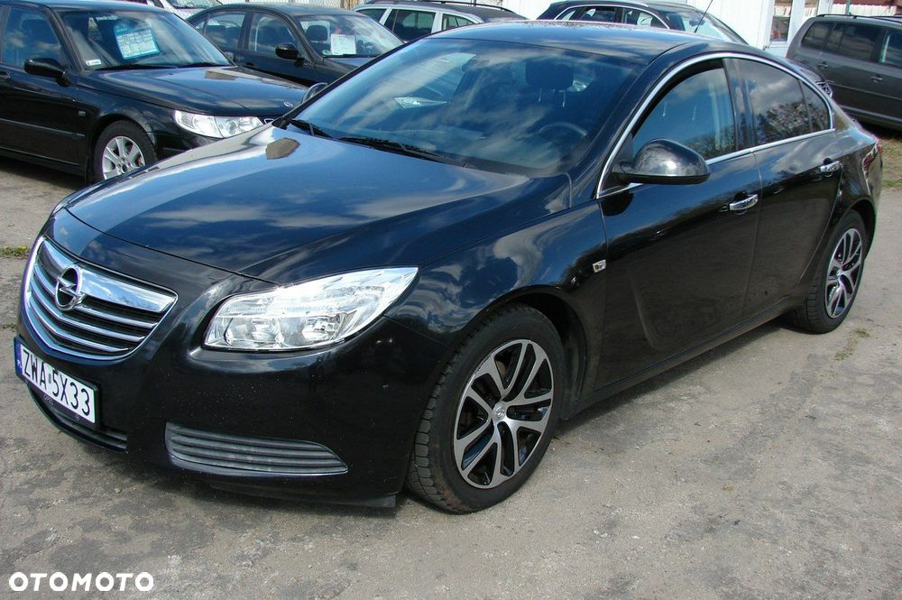 Opel Insignia - 1