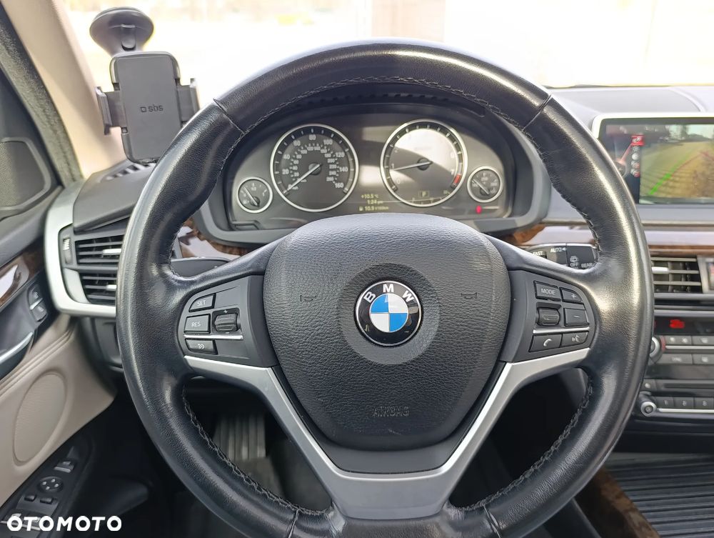 BMW X5 xDrive35i Edition Exclusive - 14