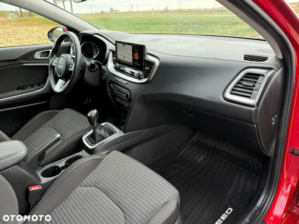 Kia Ceed 1.5 T-GDI Business Line - 22
