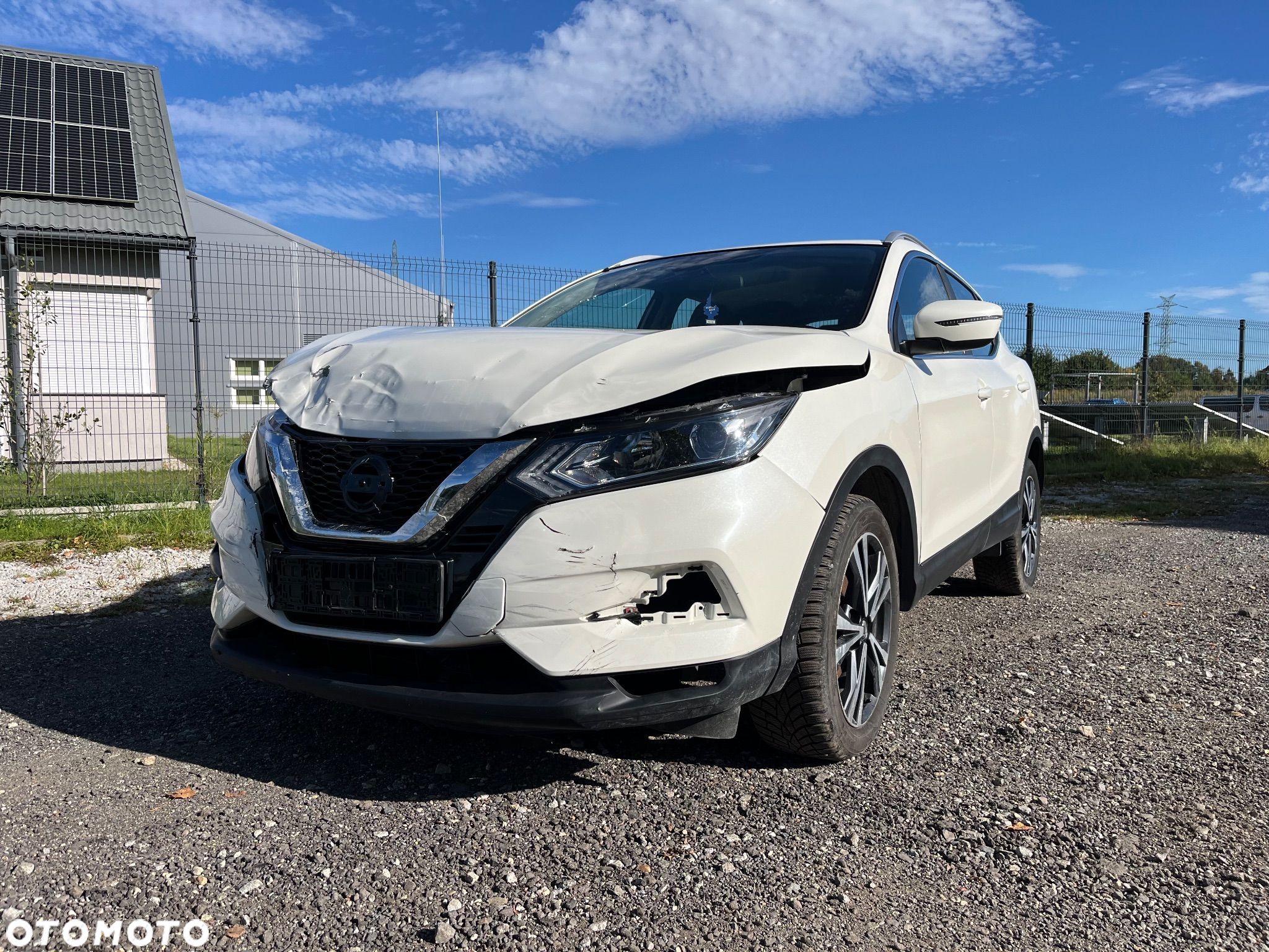 Nissan Qashqai 1.3 DIG-T N-Connecta DCT - 1