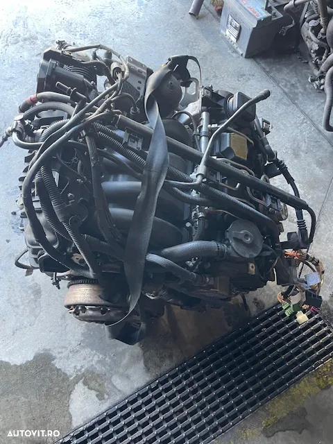 Motor  BMW 2.0 benzina N43 B 20 A - 4