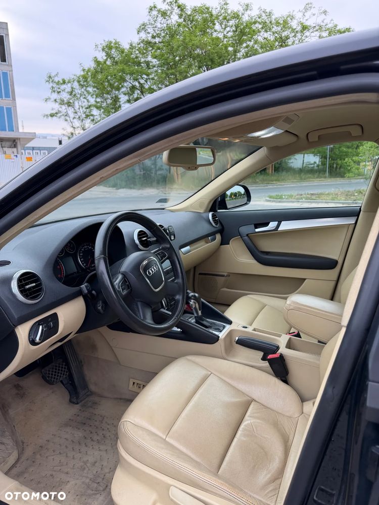 Audi A3 Sportback 1.6 TDI DPF Ambition S tronic - 20