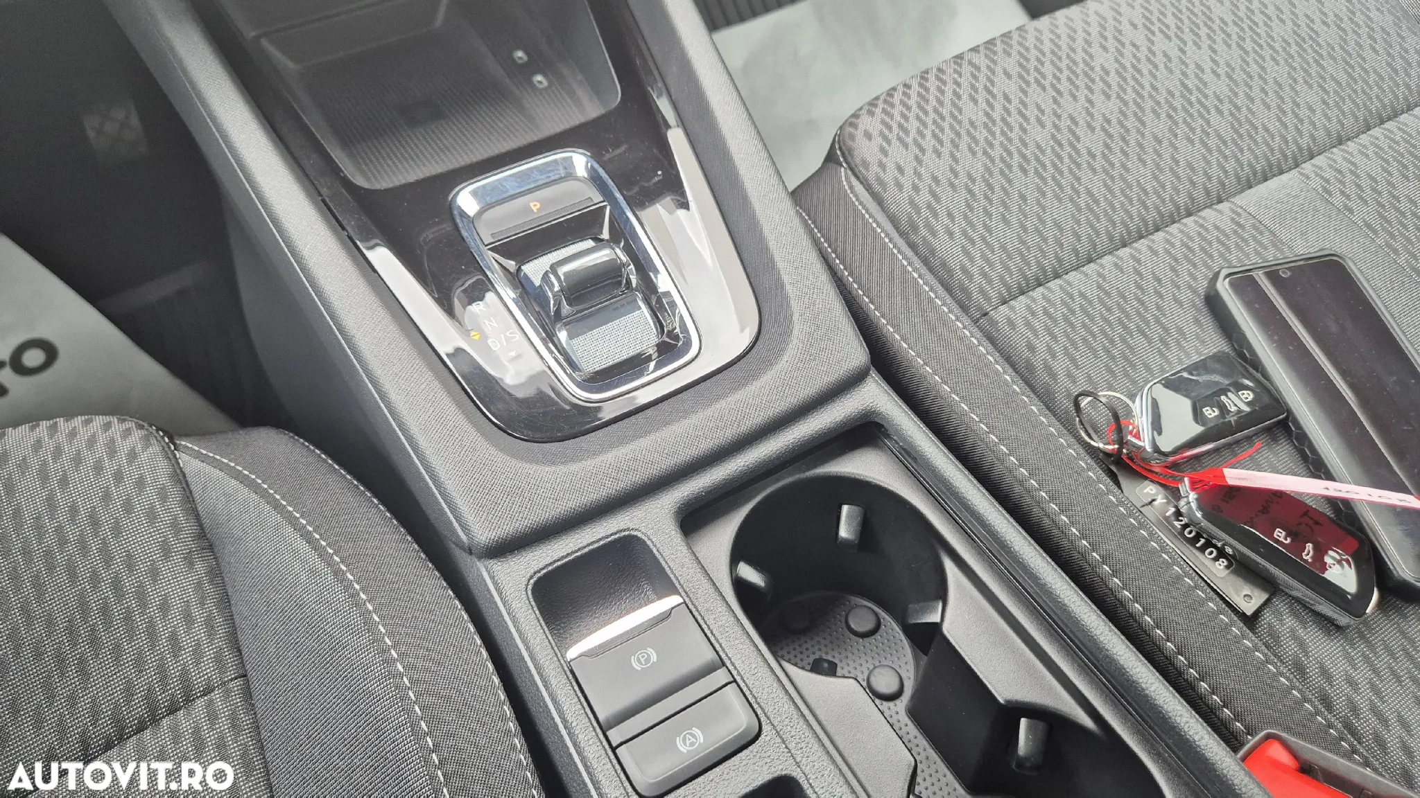 Skoda Octavia Combi 2.0 TDI DSG Style - 21