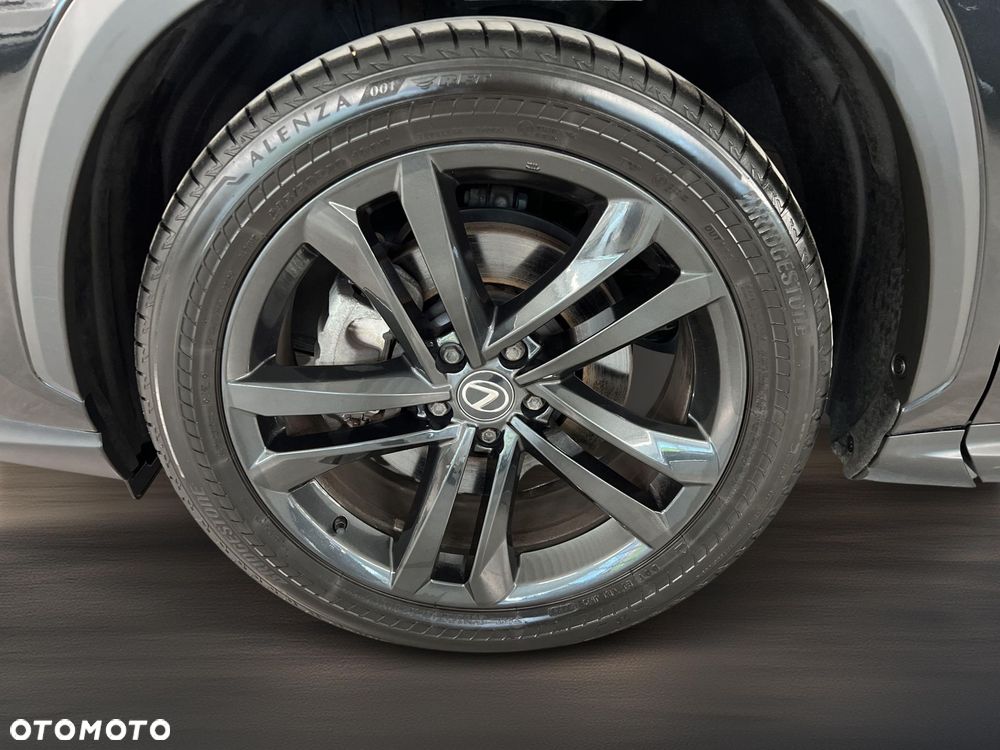 Lexus NX - 23