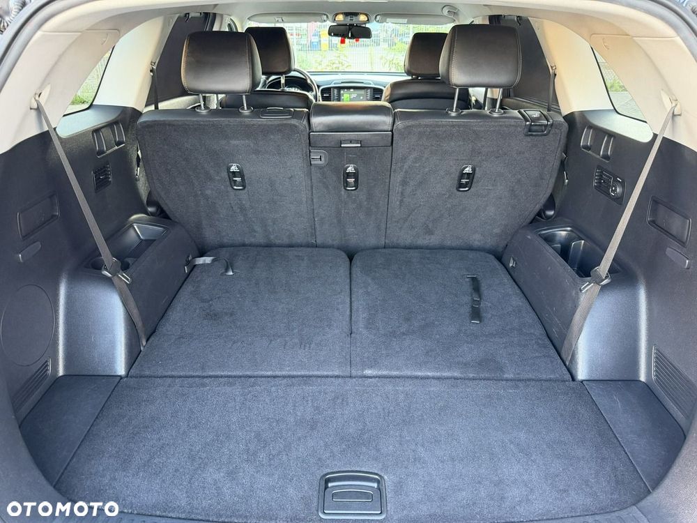 Kia Sorento - 27