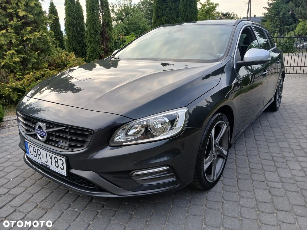 Volvo V60 D3 R-Design - 7